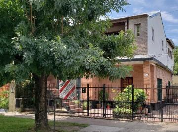Casa · 204m² · 4 Ambientes · 2 Cocheras · Casa Venta El Talar
