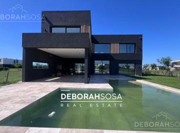 Casa · 334m² · 5 Ambientes · 2 Cocheras · Casa en Venta en Puertos a La Laguna 5 Ambientes Zona Norte Escobar