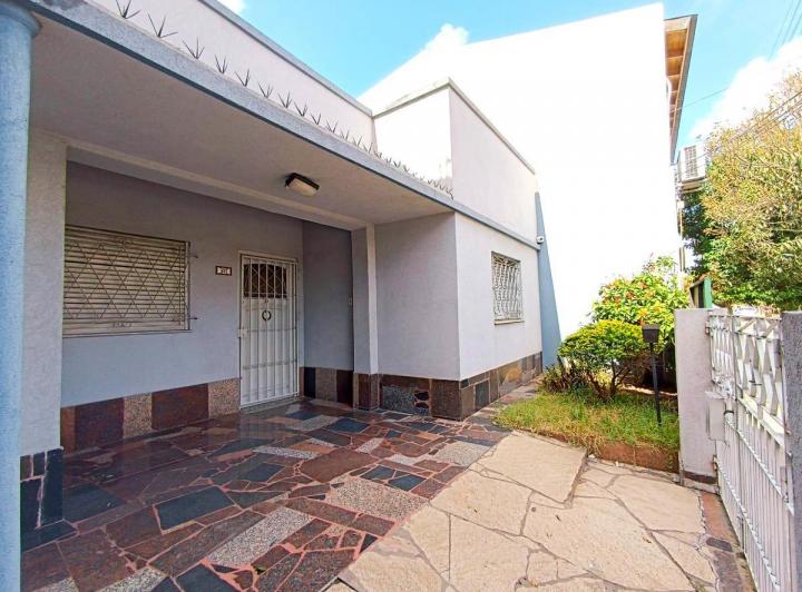 Casa · 110m² · 3 Ambientes · 1 Cochera