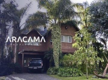 RRA-RR1-704_2 · Casa en Venta Saint Thomas Sur - Canning