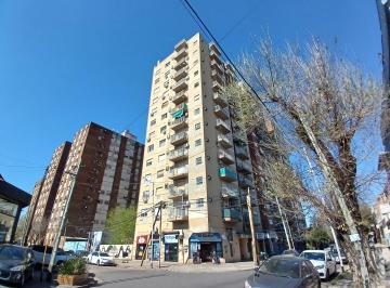 Departamento de 2 ambientes, Lanús · Venta 2 Amb. C/gran Balcón Al Frente y Otro Al Contrafrente