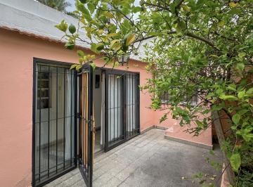 Casa · 178m² · 5 Ambientes · 1 Cochera · Casa Multifamiliar en Venta en Avellaneda