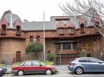 Fachada · Venta Exclusiva Casa Sobre Lote de Doble Frente, con Jardin Parquizado y Piscina en Belgrano