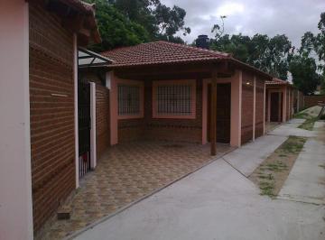 Casa · 57m² · 3 Ambientes · 2 Cocheras · Casa en Venta - 2 Dorm. 1 Baño 2 Cocheras - 110 m² - Mar del Tuyu