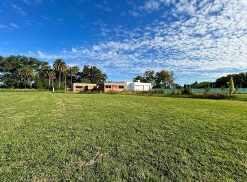 Casa · 231m² · 5 Ambientes · Venta de Casa en Construcción Finca La Soñada