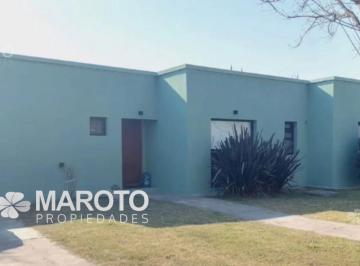 Casa · 160m² · 4 Ambientes · 1 Cochera · Casa en Venta en Barrio El Recodo - Maroto Propiedades