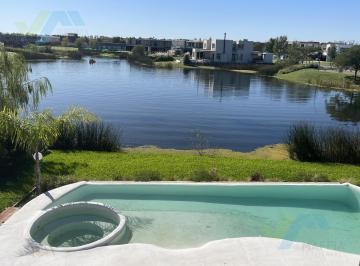 Casa · 380m² · 6 Ambientes · 2 Cocheras · Casa en Puertos del Lago