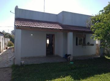Casa · 78m² · 3 Ambientes · 1 Cochera · Casa en Venta - 2 Dorm. 2 Baños - Cochera - 458 m² - Ranchos