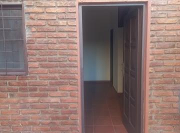 Casa de 2 ambientes, Avellaneda · Dos Casas y Galpón en Venta