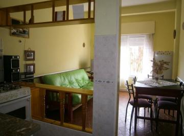 Casa · 30m² · 2 Ambientes · Casa en Venta - 1 Dormitorio 1 Baño - 300 m² - Santa Teresita