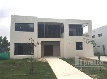 Casa · 400m² · 4 Dormitorios · Excelente Casa en Obra en Barrio San Juan en Venta!