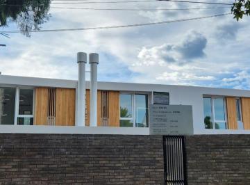 Casa · 127m² · 4 Ambientes · 1 Cochera · Condominio Cerrado de Duplex en Victoria Iriondo 903 Mayo 2024