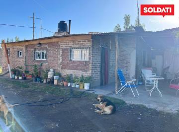 Casa · 70m² · 2 Ambientes · Casa en Aconquija y Obrero Argentino, Confluencia Rural