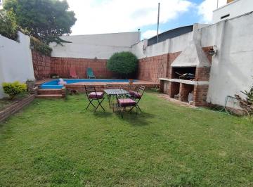 Casa de 6 ambientes, Córdoba · Casa en Venta Alta Córdoba - Gran Patio y Pileta - Excelente Ubicación