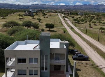 Casa · 322m² · 4 Ambientes · 4 Cocheras · Increible Casa 3 Dorm. Mina Clavero