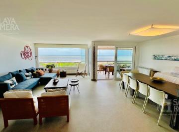 Departamento · 330m² · 6 Ambientes · 2 Cocheras · Venta: 4 Dorm. Penthouse Esturion Terrazas Playa Brava