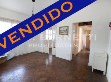 Departamento de 4 ambientes, Villa Pueyrredón · Departamento 4 Ambientes Planta Baja - Barrio Gral. San Martín