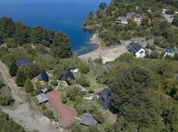 Casa de 25 ambientes, Villa Pehuenia · Venta - Importante Complejo de Cabañas con Costa de Lago y Playa - Villa Pehuenia