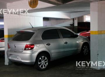 Garage · 13m² · Venta de Cochera en Balvanera, Seguridad 24hs Acepta Permuta