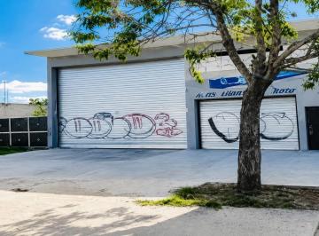 KNK-KNK-4372_2 · Oportunidad Venta Galpon Local con Oficinas Moreno