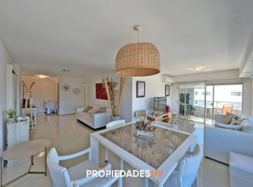 Foto1 · Venta en Peninsula, 2 Dorm. 2 Baños