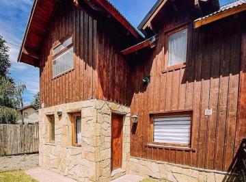 Casa · 90m² · 3 Ambientes · Casa Dúplex en Venta Ubicado en Los Robles, San Martin de Los Andes, Patagonia