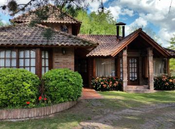 Casa de 5 ambientes, Campana · El Bosque Country Club Retasada! Venta o Alquiler Excelente Propiedad