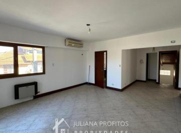 Departamento · 111m² · 3 Ambientes · Departamento en Venta 3ambientes, Primer Piso, Quilmes Oeste