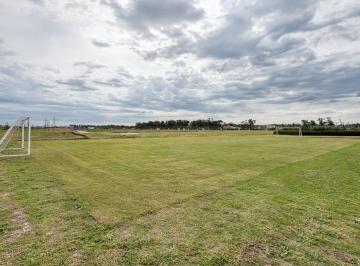 Terreno · 600m² · 1 Ambiente · 1 Cochera · Terreno - Santa Clara del Mar