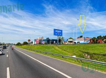 Terreno · 3746m² · Importante Fraccion con Mejoras Sobre Acceso Oeste en Ituzaingo