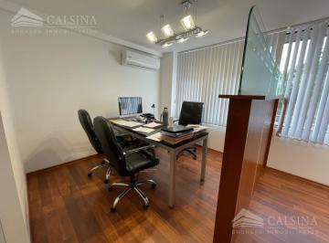 Oficina comercial · 40m² · 3 Ambientes · 1 Cochera · Oficina en Venta Cerro de Las Rosas Rafael Nunez