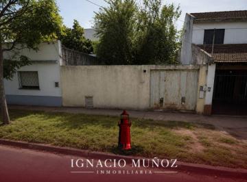 Casa de 3 ambientes, La Matanza · Casa 3 Amb a Refaccionar, Cochera P/ Autos y Amplio Jardín. Lote de 8,66 X 46,34