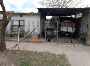 Casa · 50m² · 2 Ambientes · 2 Cocheras · Casa en Venta - 1 Dormitorio 1 Baño - Cochera - 200 m² - Virrey del Pino, La Matanza