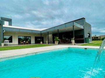 Casa de 6 ambientes, Luján · Casa Al Golf - Everlinks