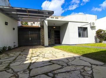 Casa · 100m² · 3 Ambientes · 3 Cocheras · Casa de 3 Ambientes en Venta en Ramos Mejia