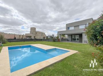 Casa · 930m² · 6 Ambientes · 2 Cocheras · Casa 3 Dorm. + Pileta | San Sebastian