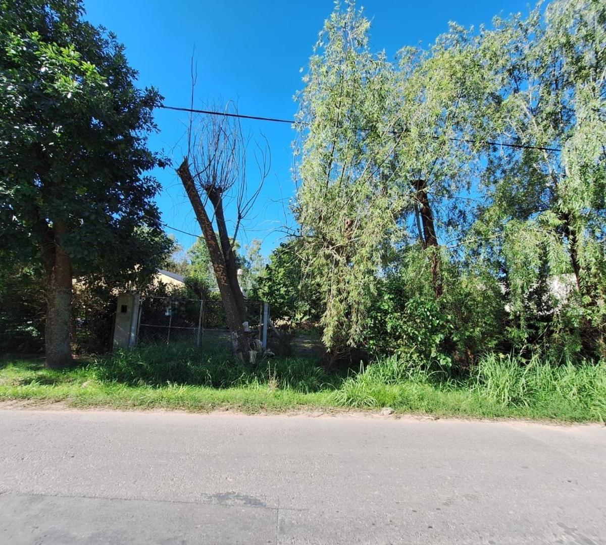Los Pioneros, Mancicidor 5125,  Campana, Campana