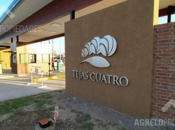 Terreno · 350m² · Terreno en Tejas 4