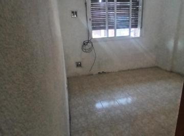 Departamento de 1 ambiente, Villa Pueyrredón · Dpto. 1 Amb Dividido, Pb Al Frente con Placard y Baño Completo. Bajas Expensas.