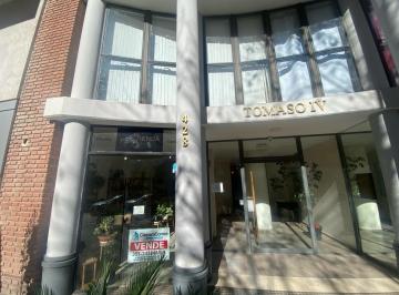 Local comercial · 32m² · 2 Ambientes · Local a La Venta 32 m²