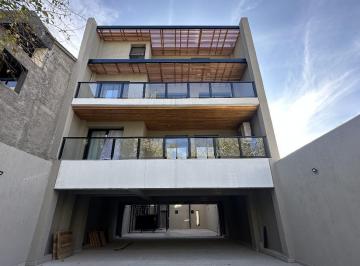 PH · 70m² · 4 Ambientes · 1 Cochera · PH en S2 Barrio Civico