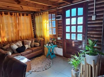 Casa · 105m² · 4 Ambientes · 2 Cocheras · Venta Casa 4 Ambientes Barrio Cerrado Las Acacias La Reja
