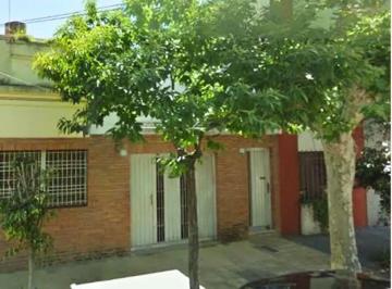 Casa · 271m² · 6 Ambientes · 1 Cochera · Venta Casa Multifamiliar en San Martin