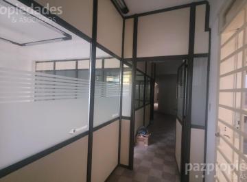 Oficina comercial · 250m² · 6 Ambientes · 1 Cochera · Alquiler de Oficinas Zona Centro