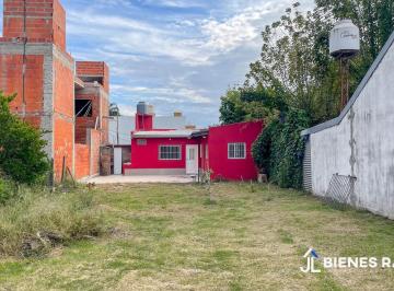 Casa · 56m² · 2 Ambientes · Casa en Alquiler Anual en El Barrio Río Luján