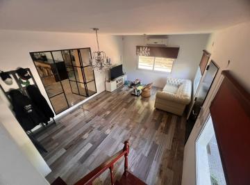 Casa · 152m² · 4 Ambientes · 4 Cocheras · Casa en Venta en Sicardi
