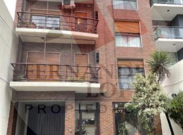 Departamento de 2 ambientes, Quilmes · Excelente Semipiso 2 1/2 Ambientes con Cochera Semi Cubierta y Baulera