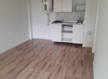 Departamento de 3 ambientes, Ciudad de Mendoza · Departamento en Alquiler, Reciclado en Pleno Centro de Mendoza