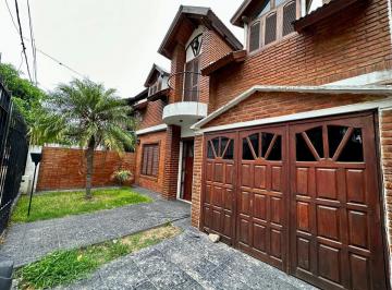 Casa · 120m² · 5 Ambientes · Importante Casa en Alquiler Pasaje Gloria 4100 La Florida Rosario