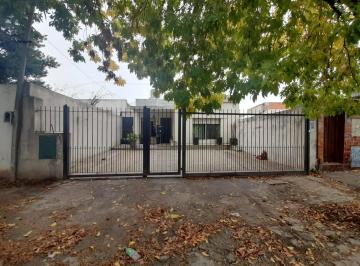 Casa · 63m² · 3 Ambientes · Venta Casa Villa Lynch